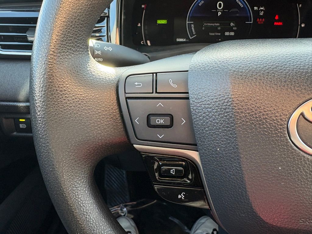 Certified 2025 Toyota Camry LE FWD image 21