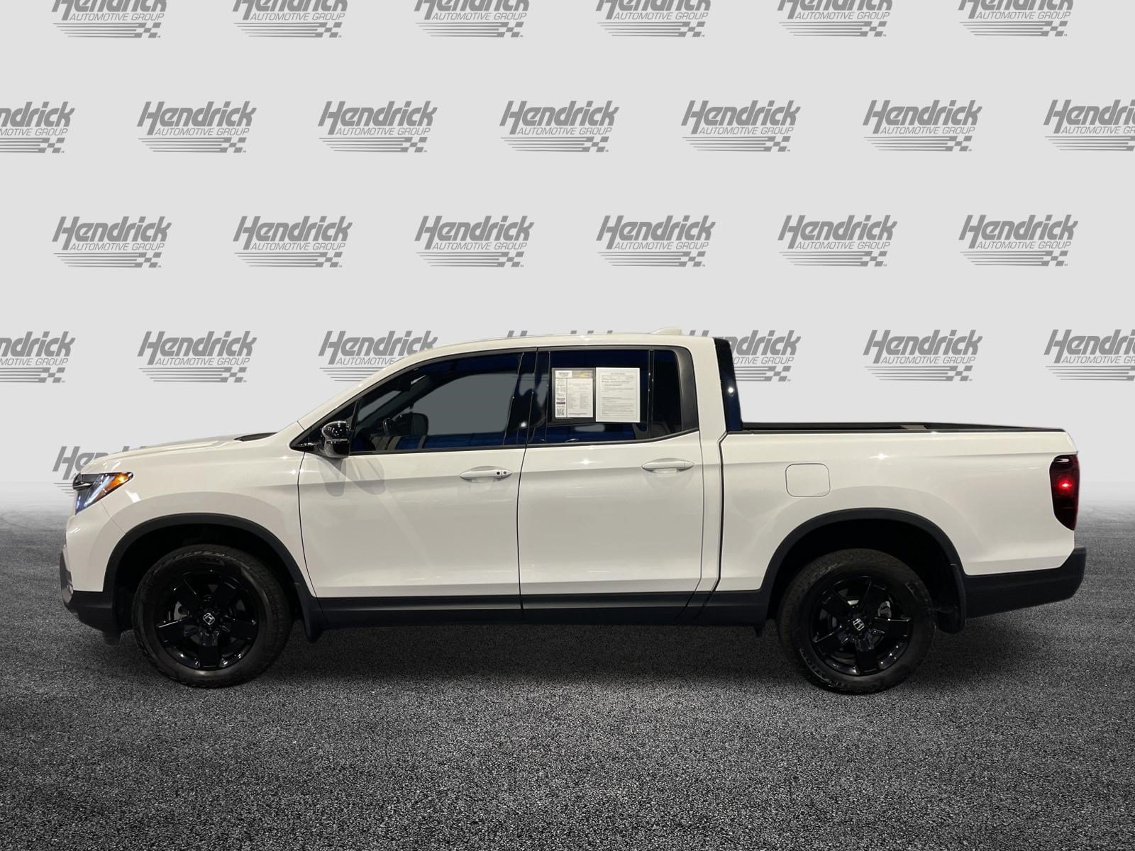 Used 2025 Honda Ridgeline Black Edition image 7