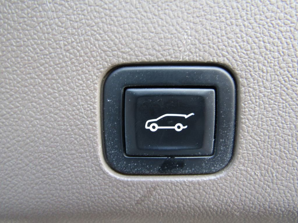 Used 2021 GMC Yukon Denali image 55