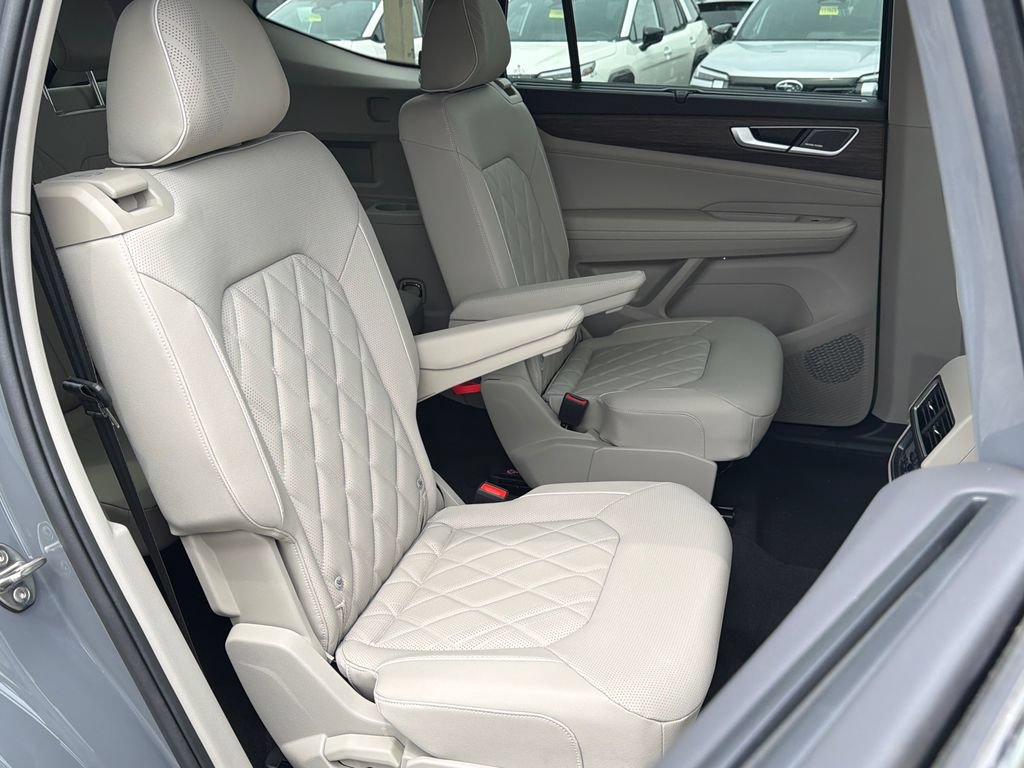 New 2026 Volkswagen Atlas SEL Premium R-Line AWD/4WD image 18