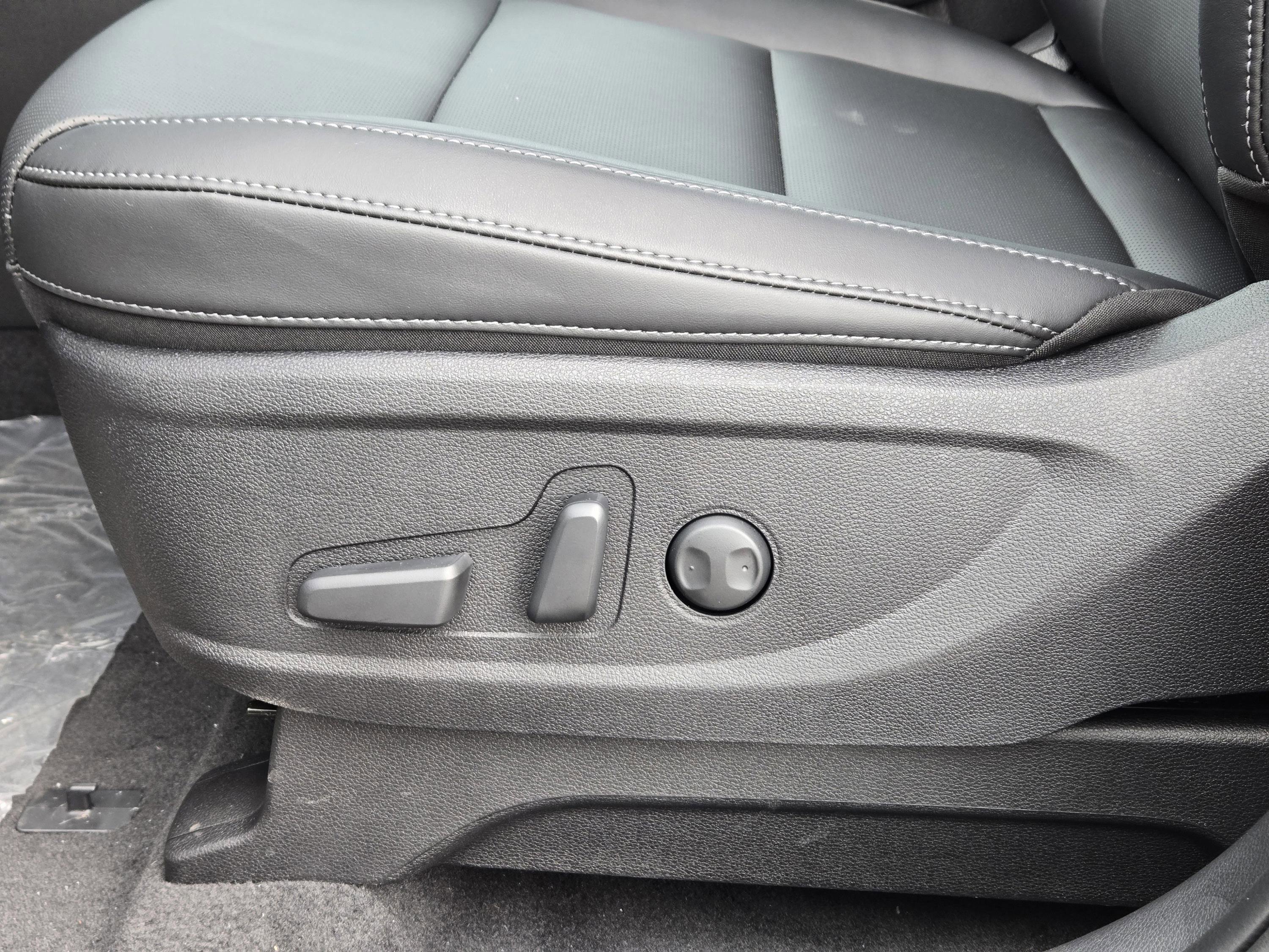 New 2025 Kia Telluride S image 17