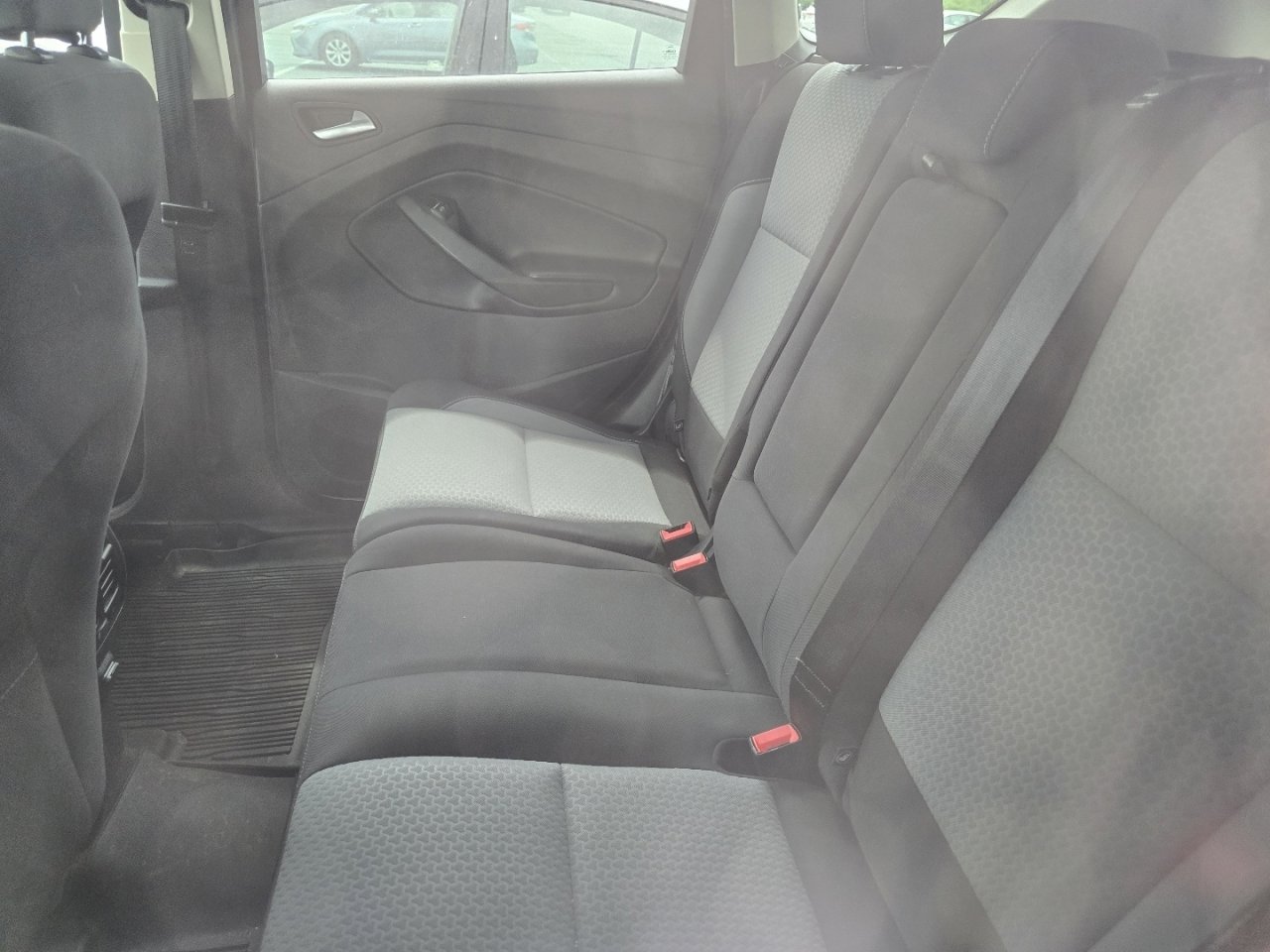 Used 2019 Ford Escape SE image 23