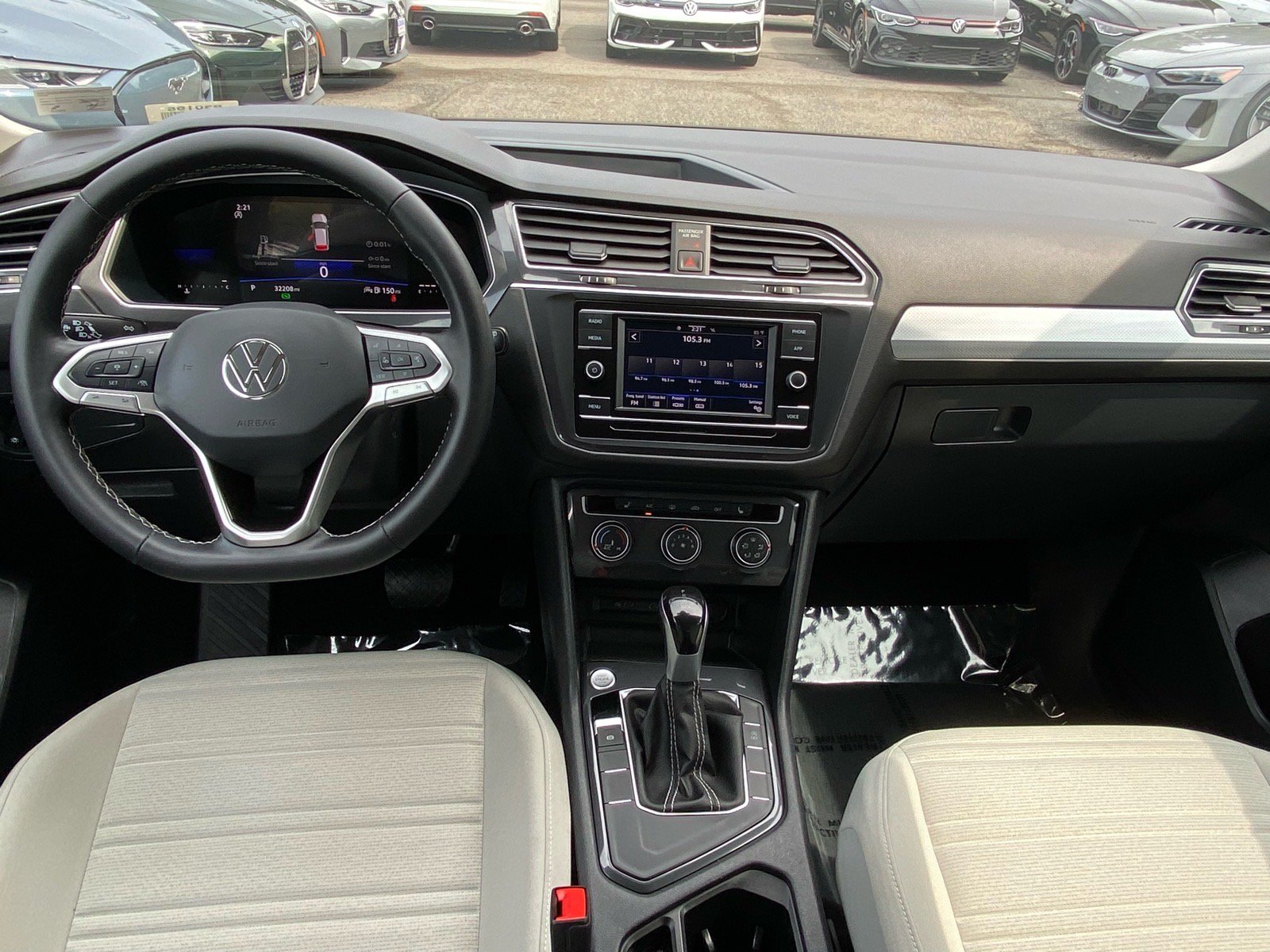 Certified 2024 Volkswagen Tiguan S FWD image 11