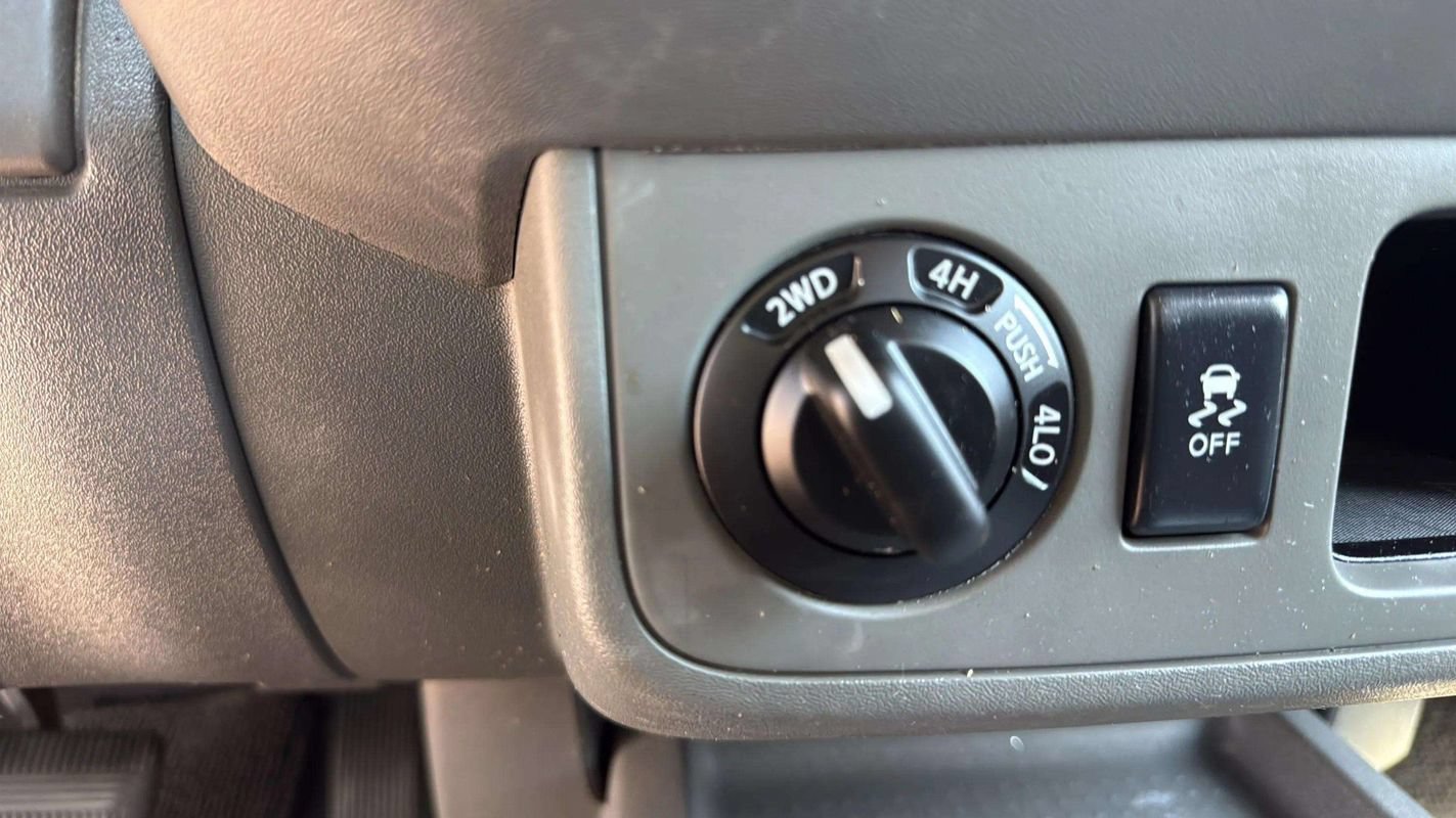 Used 2021 Nissan Frontier S AWD/4WD image 14