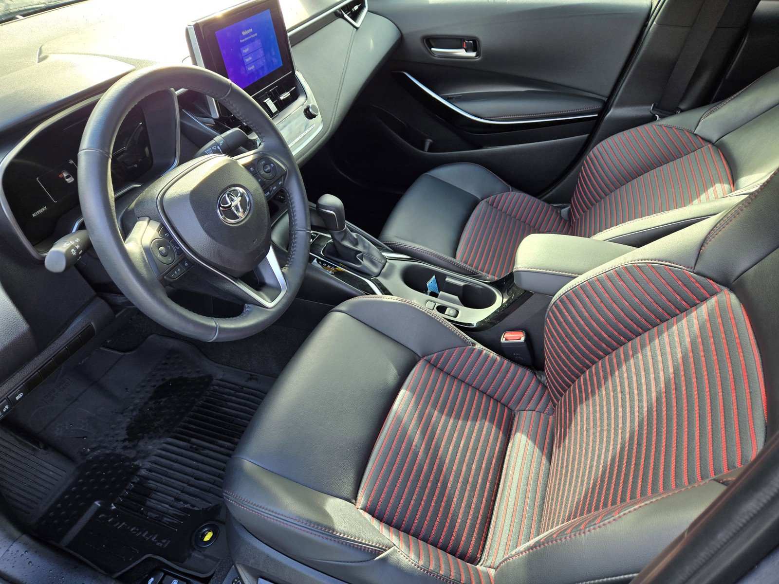 Used 2024 Toyota Corolla XSE image 18