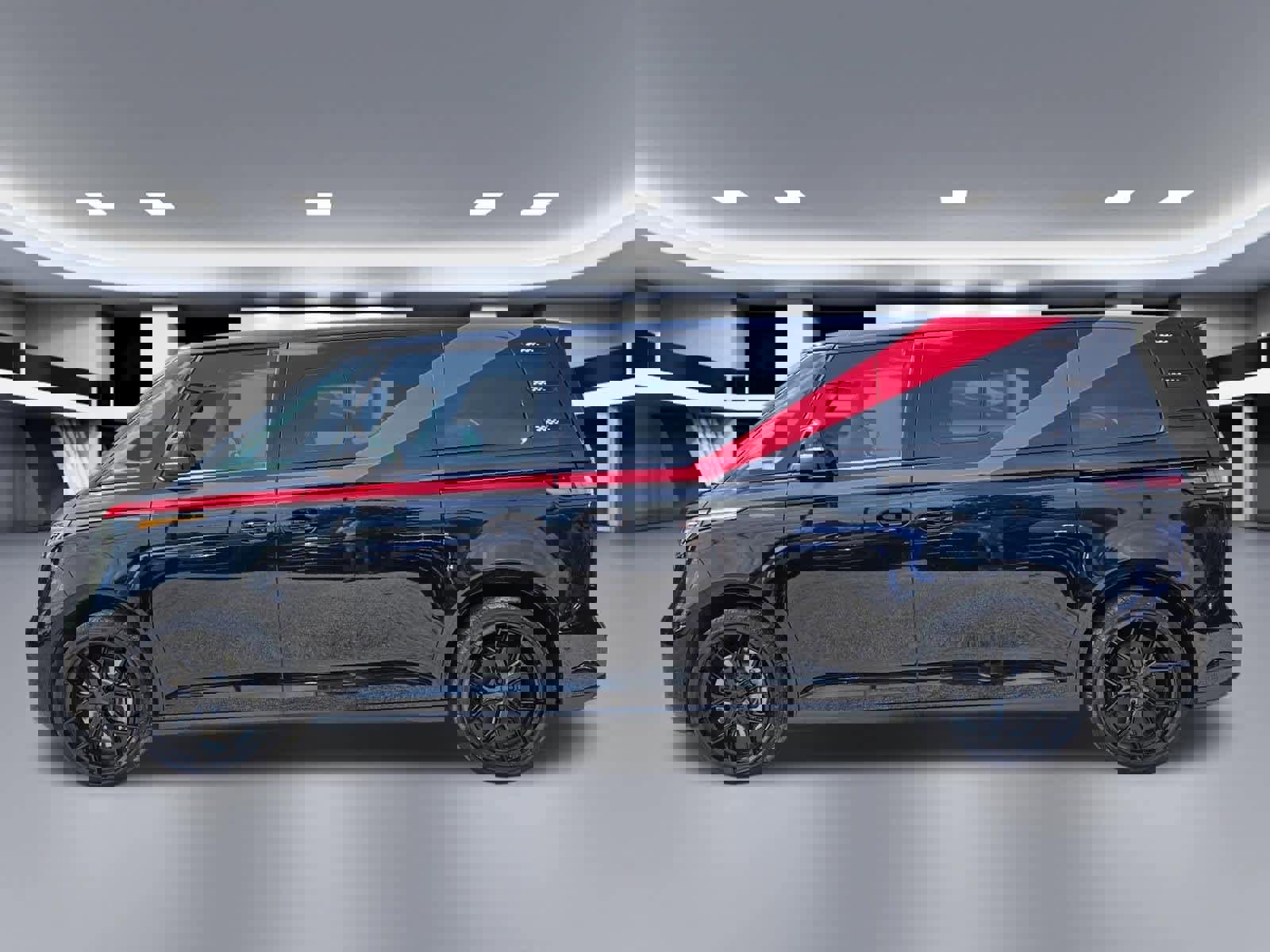 Used 2025 Volkswagen ID. Buzz Pro S image 3