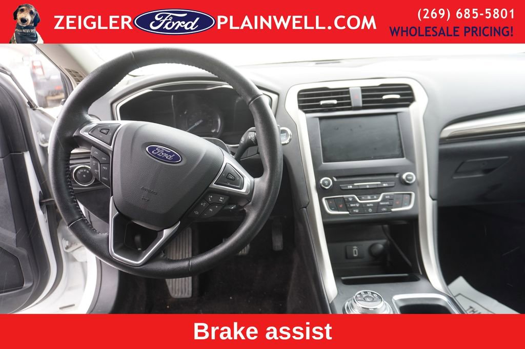 Used 2017 Ford Fusion Energi SE image 8