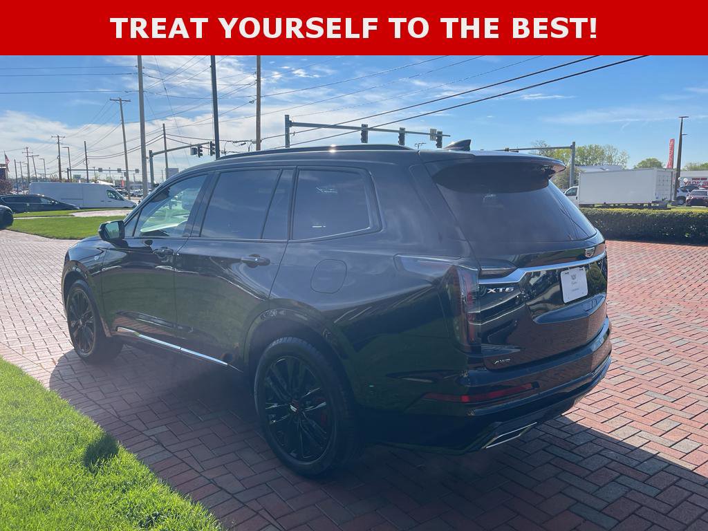 Used 2025 Cadillac XT6 Sport w/ Platinum Package AWD/4WD image 11
