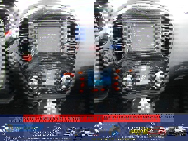 Used 2016 Nissan Juke SL image 16