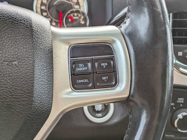 Used 2017 RAM 3500 Laramie w/ Convenience Group AWD/4WD image 28