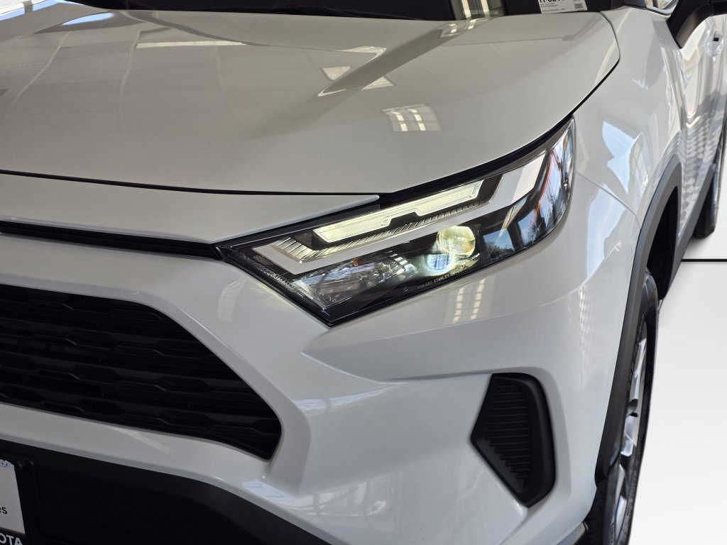 Certified 2025 Toyota RAV4 XLE AWD/4WD image 10