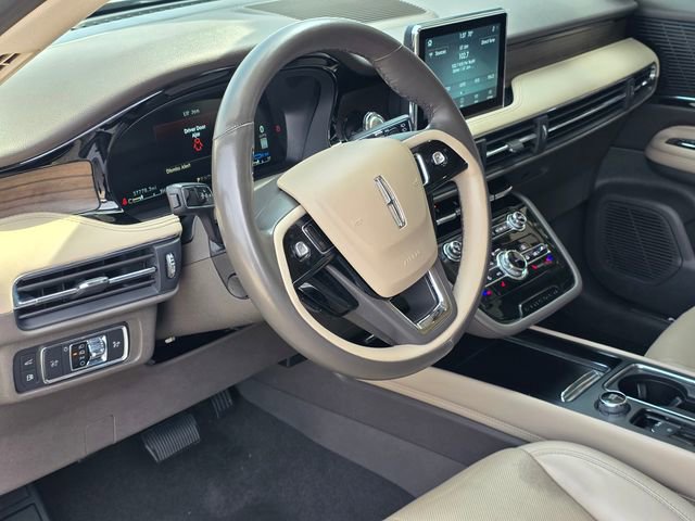 Used 2022 Lincoln Corsair Grand Touring w/ Towing Package image 7