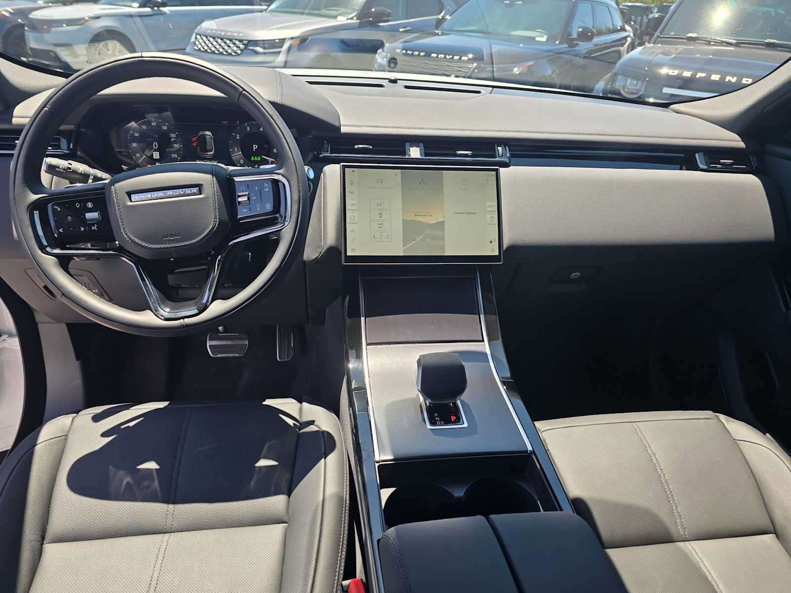 Used 2026 Land Rover Range Rover Velar Dynamic SE image 22