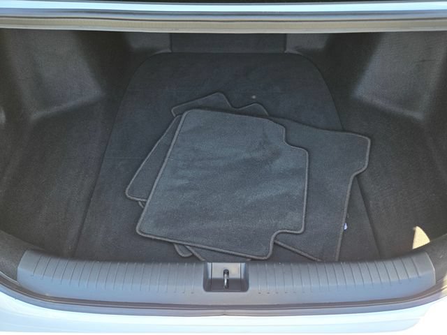 Certified 2024 Honda Accord LX image 9