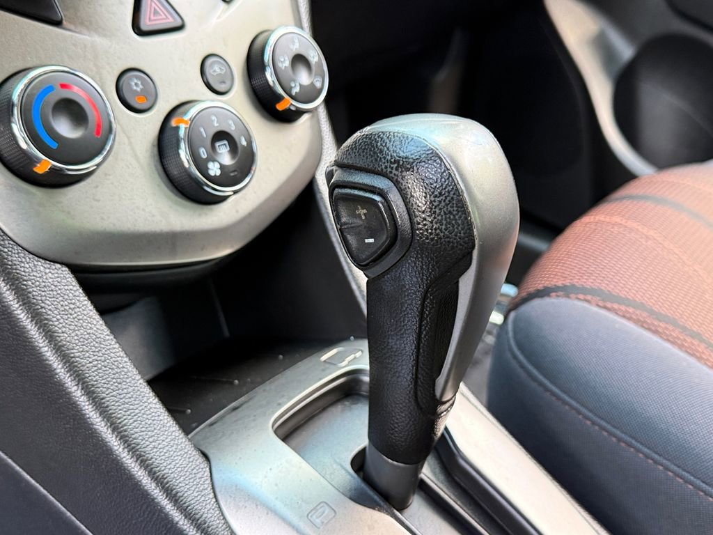 Used 2015 Chevrolet Sonic LT FWD image 24