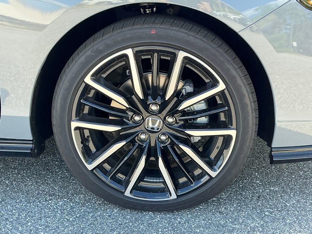 New 2026 Honda Accord Touring image 11