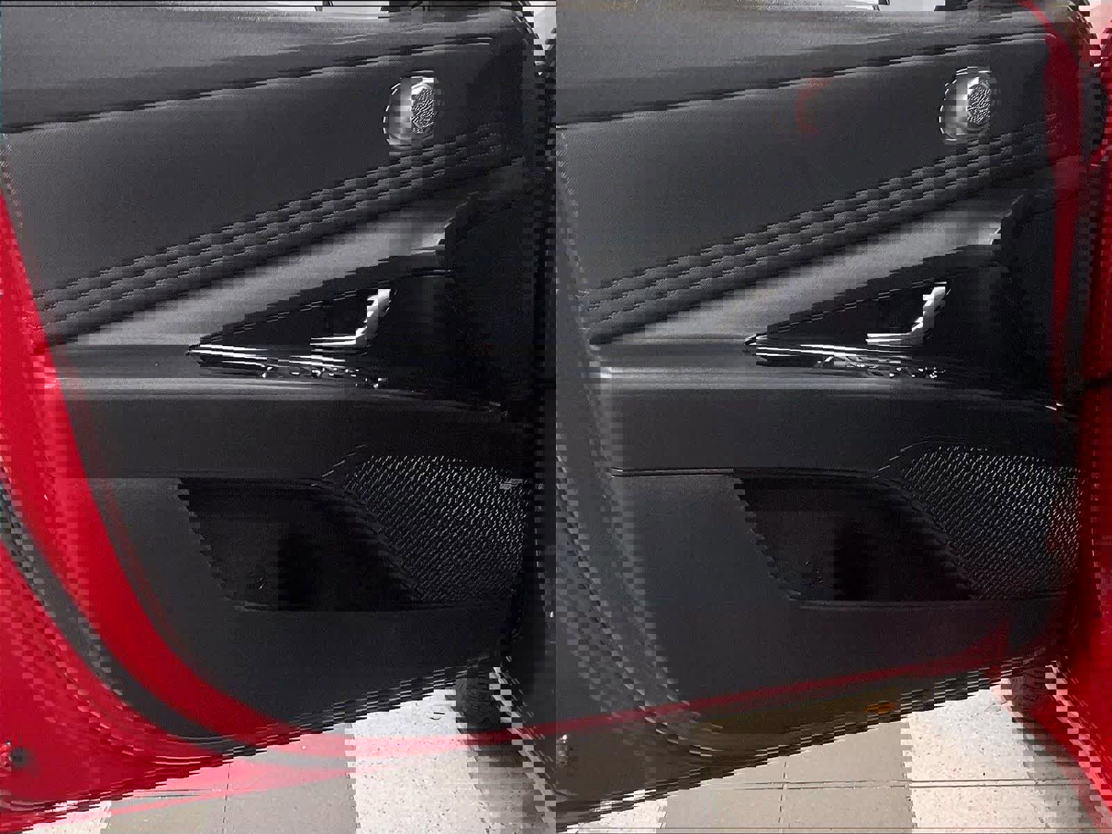 Used 2022 Hyundai Elantra Limited image 9