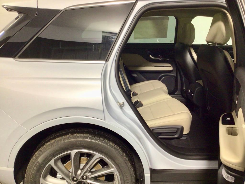 New 2026 Lincoln Corsair Grand Touring image 34