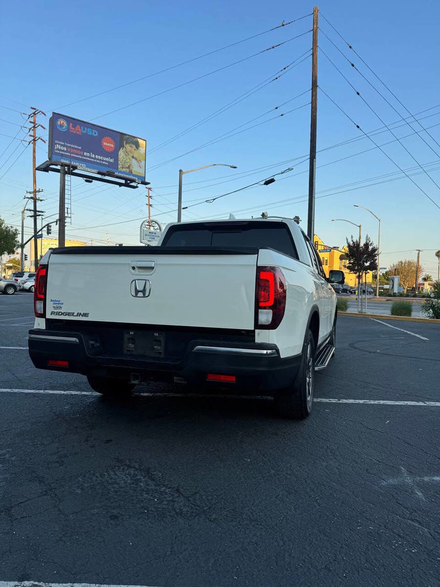 Used 2019 Honda Ridgeline RTL-T image 10