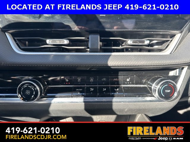 Used 2025 Chevrolet Equinox LT image 23