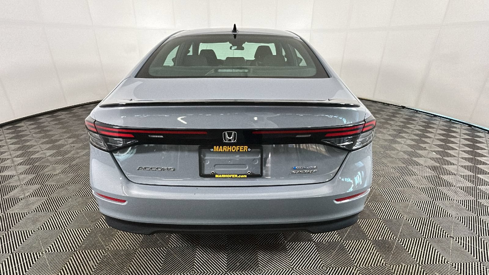 Used 2023 Honda Accord Sport image 3