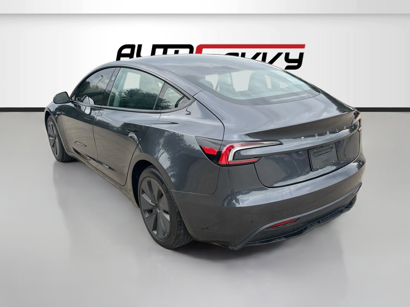 Used 2025 Tesla Model 3 Long Range RWD image 5