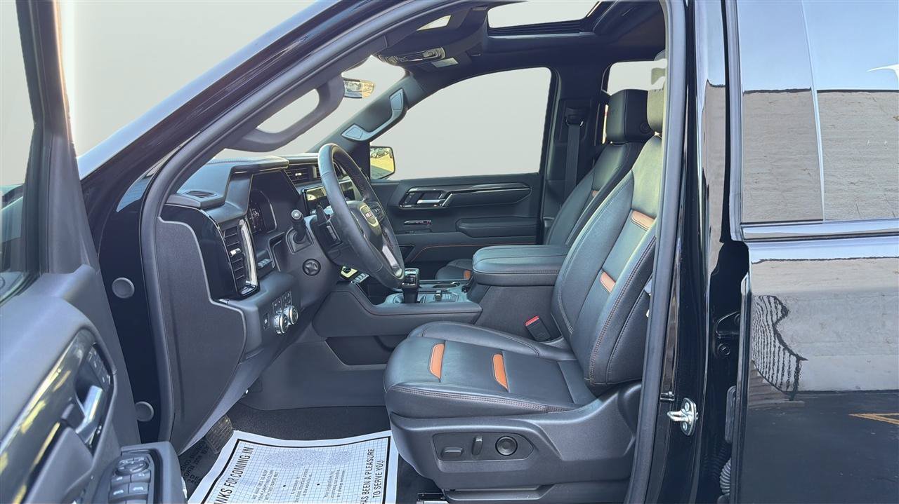 Used 2026 GMC Sierra 1500 AT4 w/ AT4 Premium Package AWD/4WD image 11