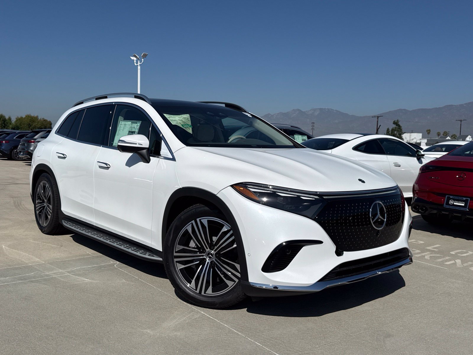 New 2027 Mercedes-Benz EQS 400 4MATIC SUV image 2