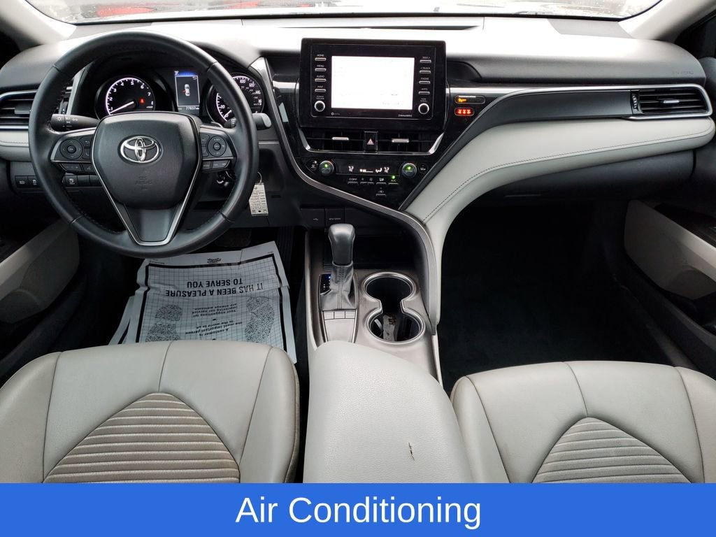 Used 2023 Toyota Camry SE image 10