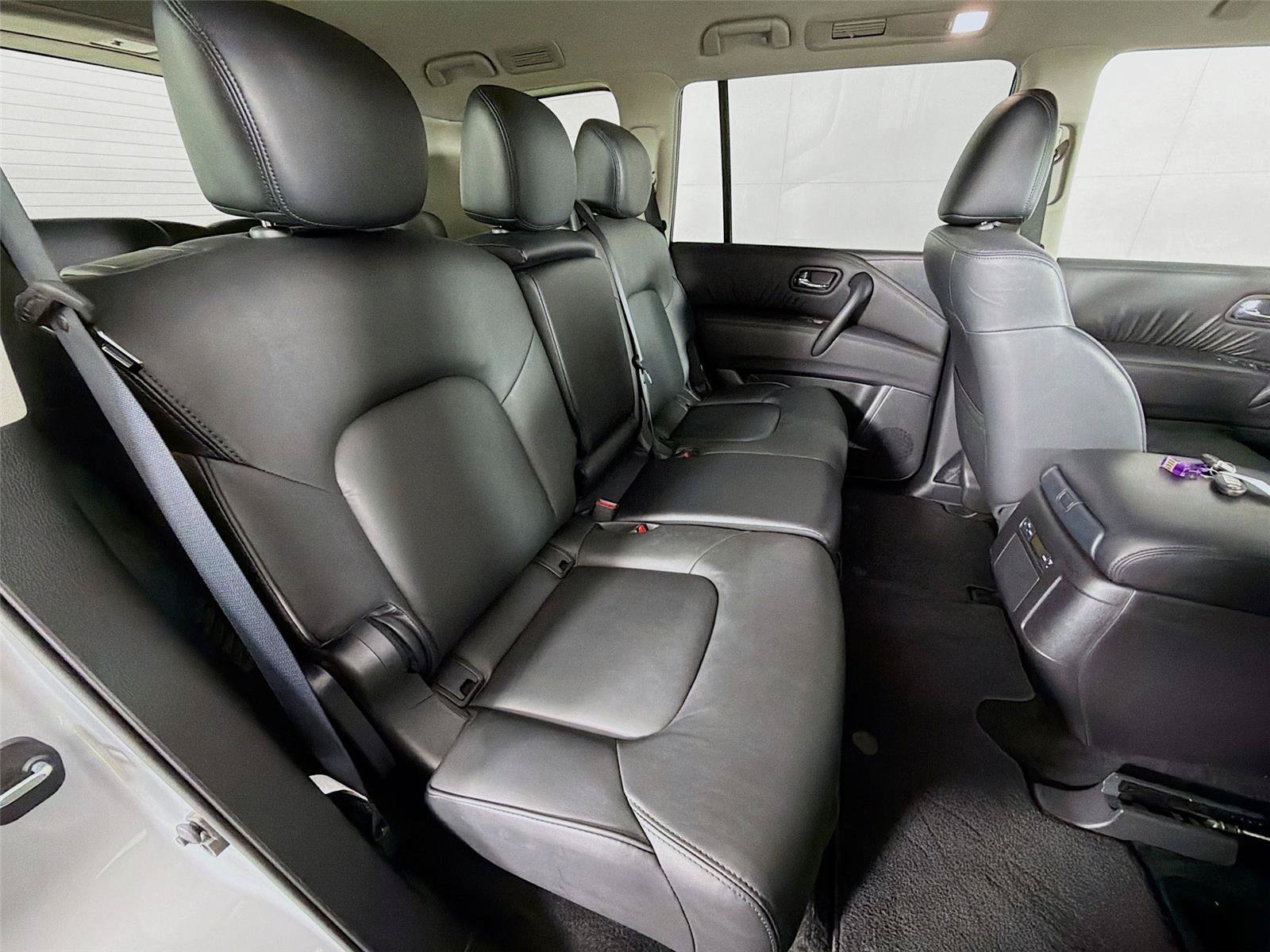 Used 2024 Nissan Armada SV AWD/4WD image 29