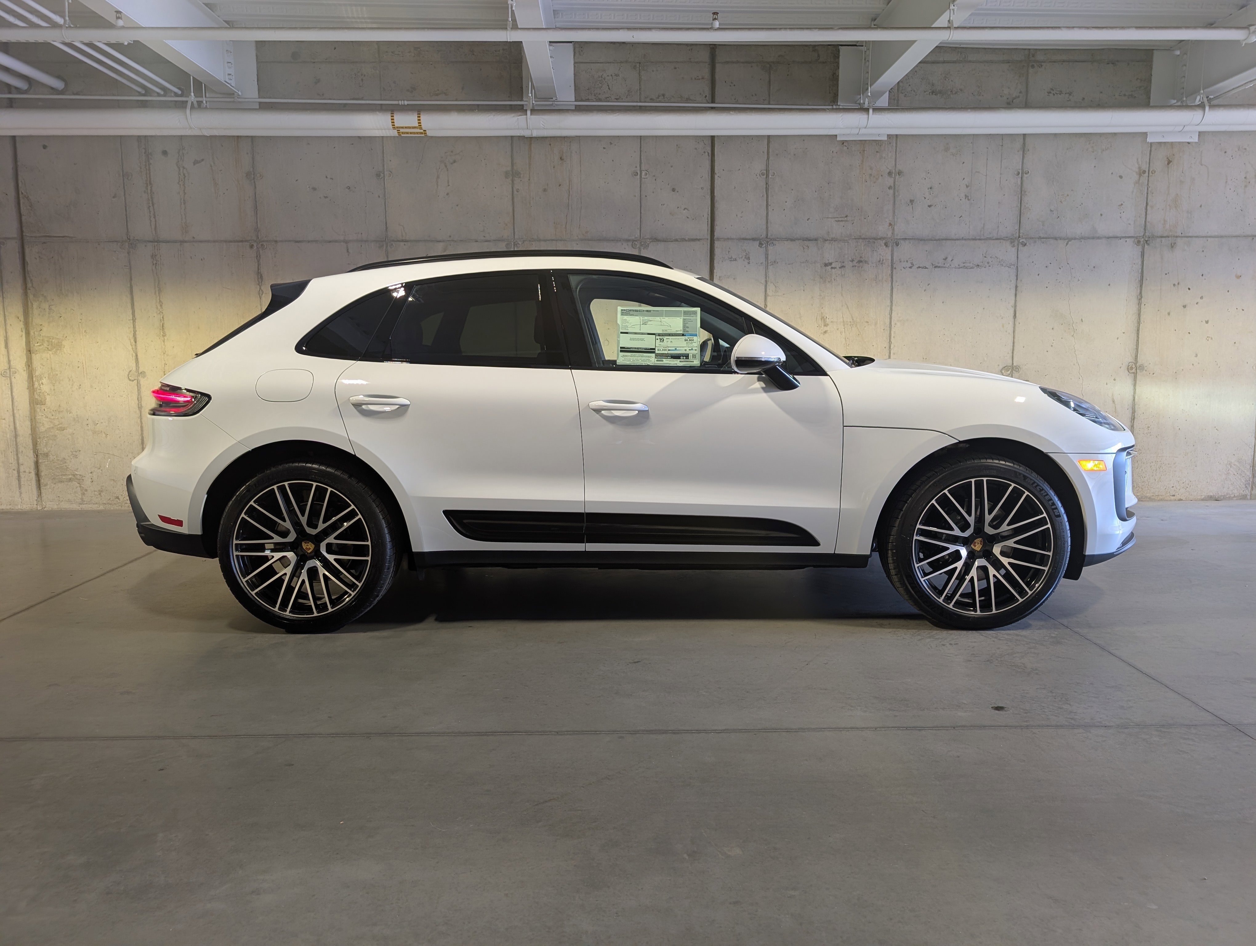 New 2026 Porsche Macan S image 10