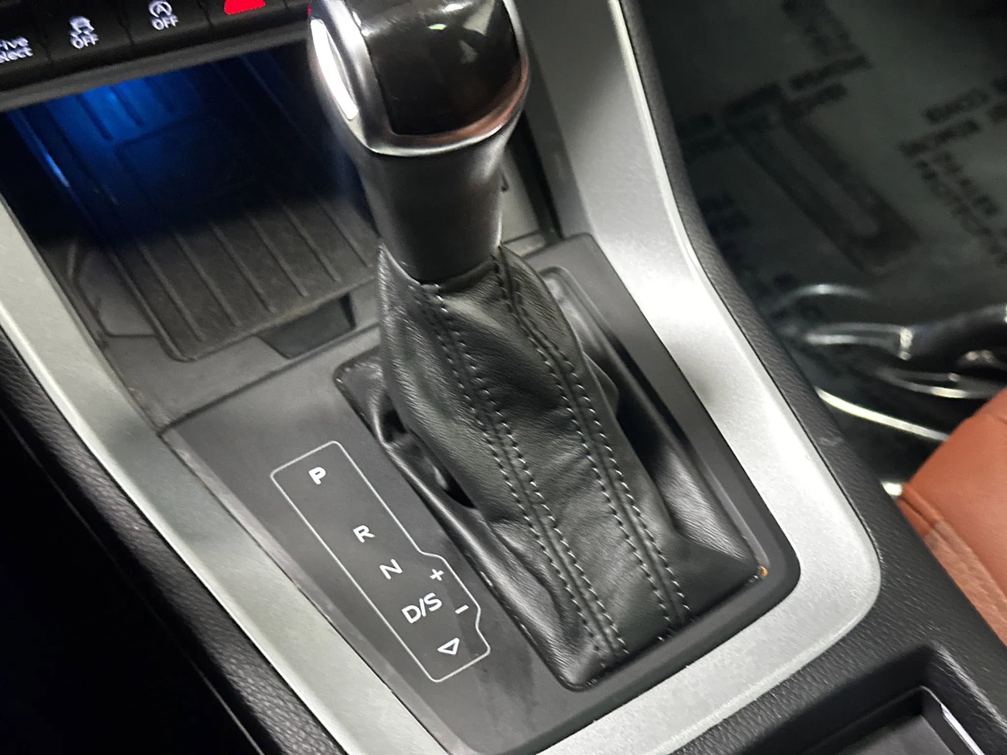 Used 2021 Audi Q3 2.0T Premium Plus w/ Premium Plus Package image 41