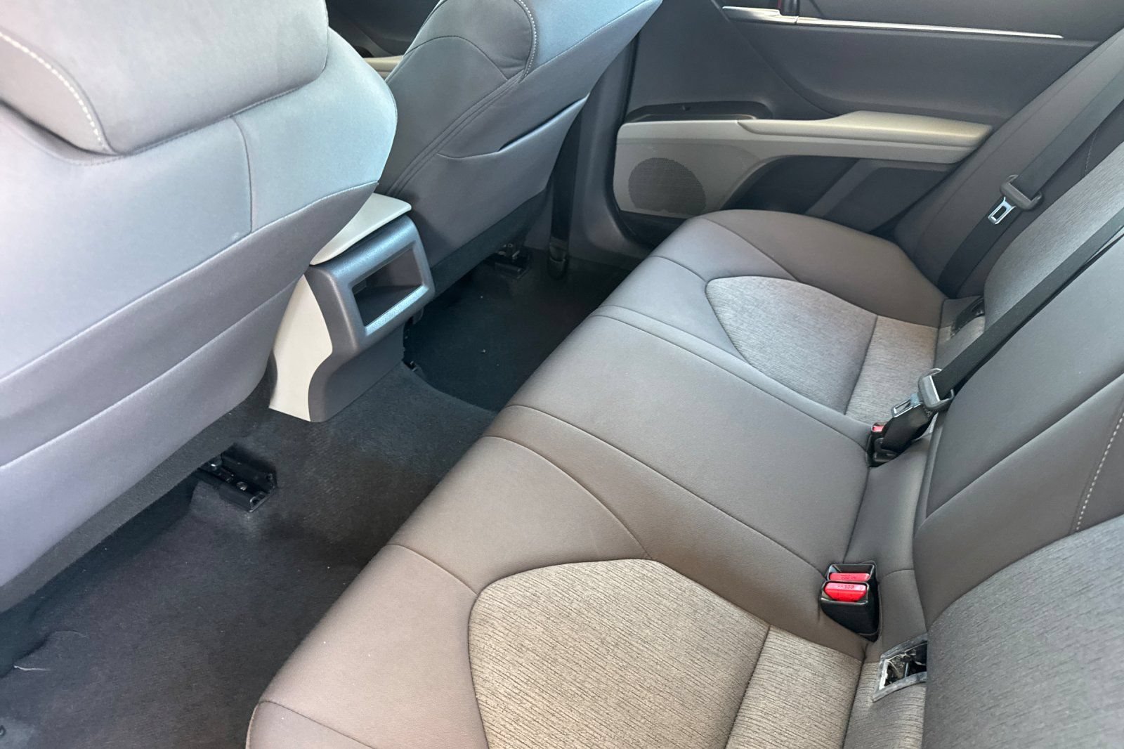 Certified 2024 Toyota Camry LE FWD image 15