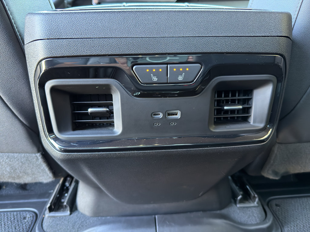 Used 2024 GMC Sierra 2500 AT4 w/ Technology Package AWD/4WD image 49