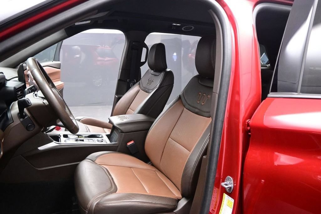Used 2024 Ford Explorer King Ranch w/ Technology Package AWD/4WD image 20