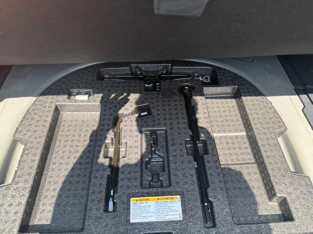 Certified 2025 Lexus ES 350 w/ Accessory Package (Z2) FWD image 36