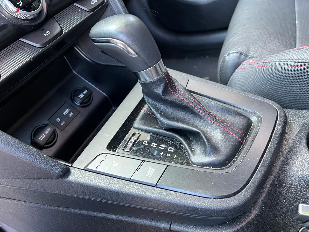 Used 2019 Hyundai Elantra Sport w/ Cargo Package image 15