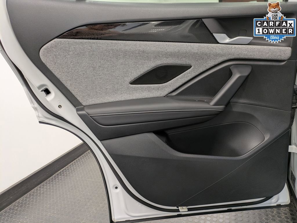 Used 2025 Volkswagen Tiguan S image 23