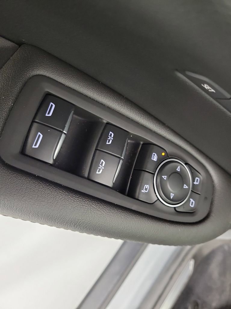 Certified 2024 Cadillac XT5 Premium Luxury w/ Technology Package image 20