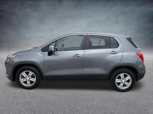 Used 2020 Chevrolet Trax LS w/ Tint and Cruise Package FWD image 10