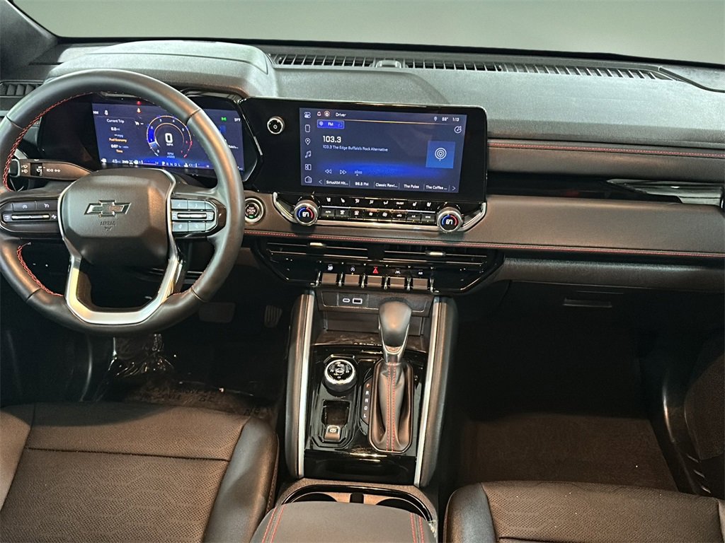 Used 2024 Chevrolet Colorado Z71 w/ Z71 Convenience Package 2 image 15