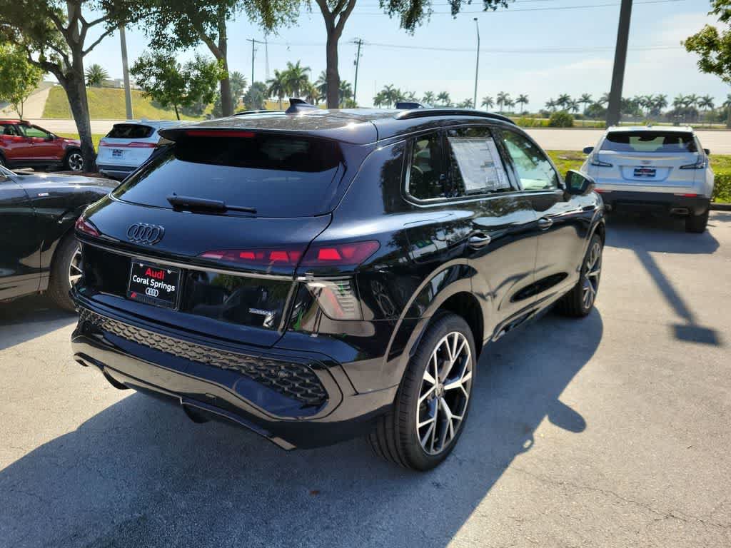 New 2026 Audi Q3 quattro 2.0T AWD/4WD image 4