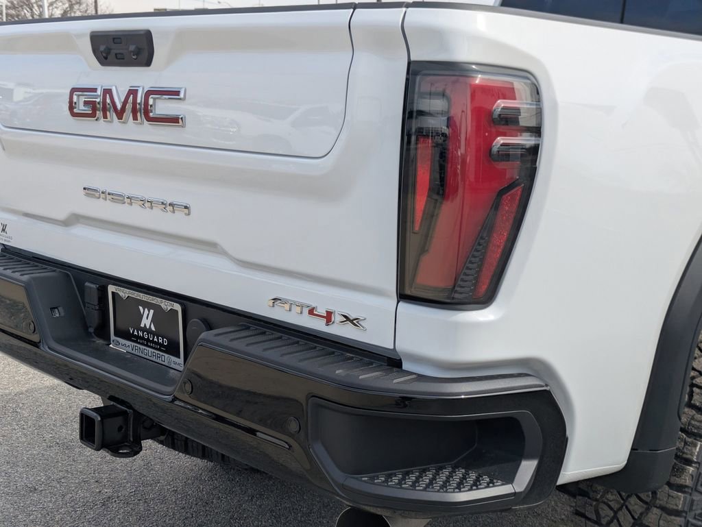 New 2026 GMC Sierra 2500 AT4X image 9