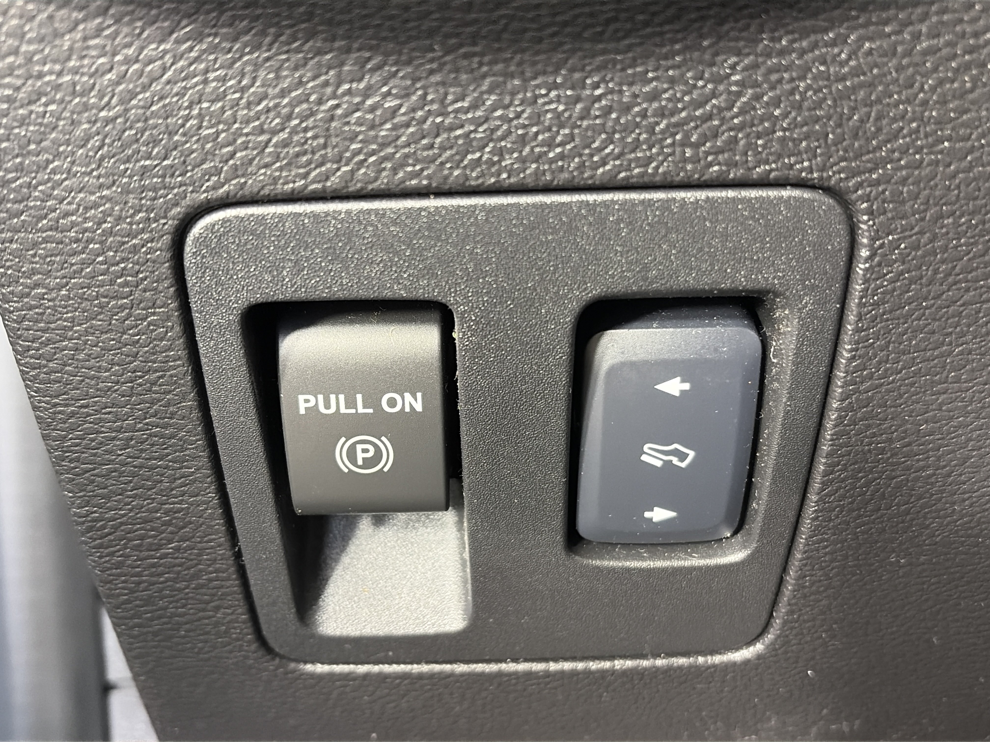 Used 2018 Ford F150 XLT w/ Equipment Group 301A Mid AWD/4WD image 35