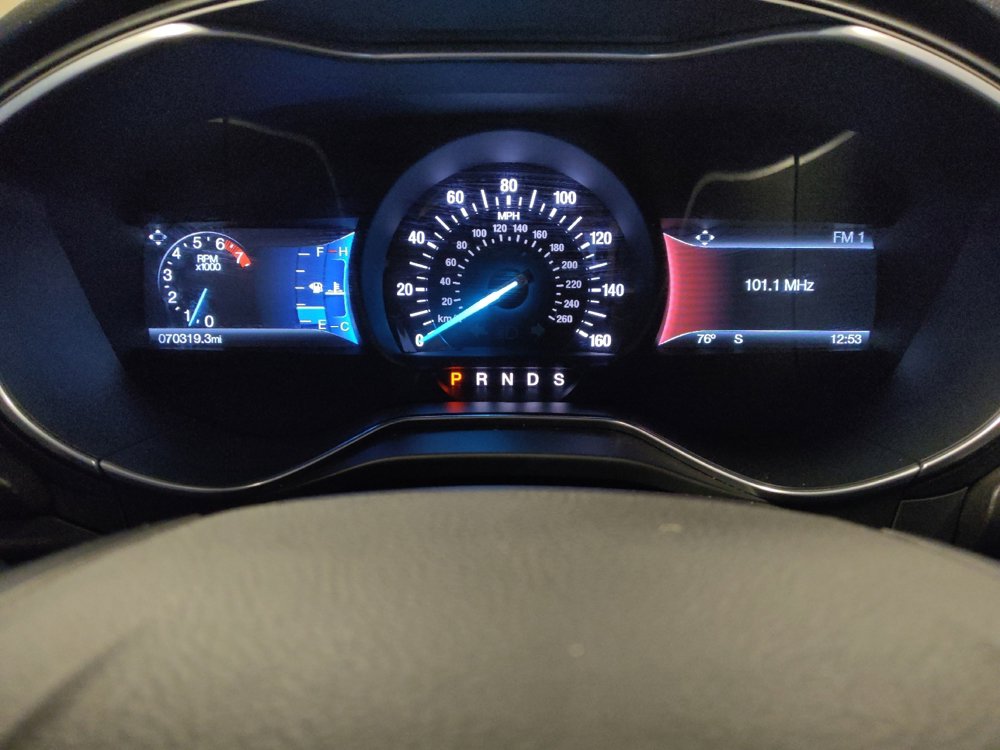 Used 2017 Ford Fusion Titanium image 23