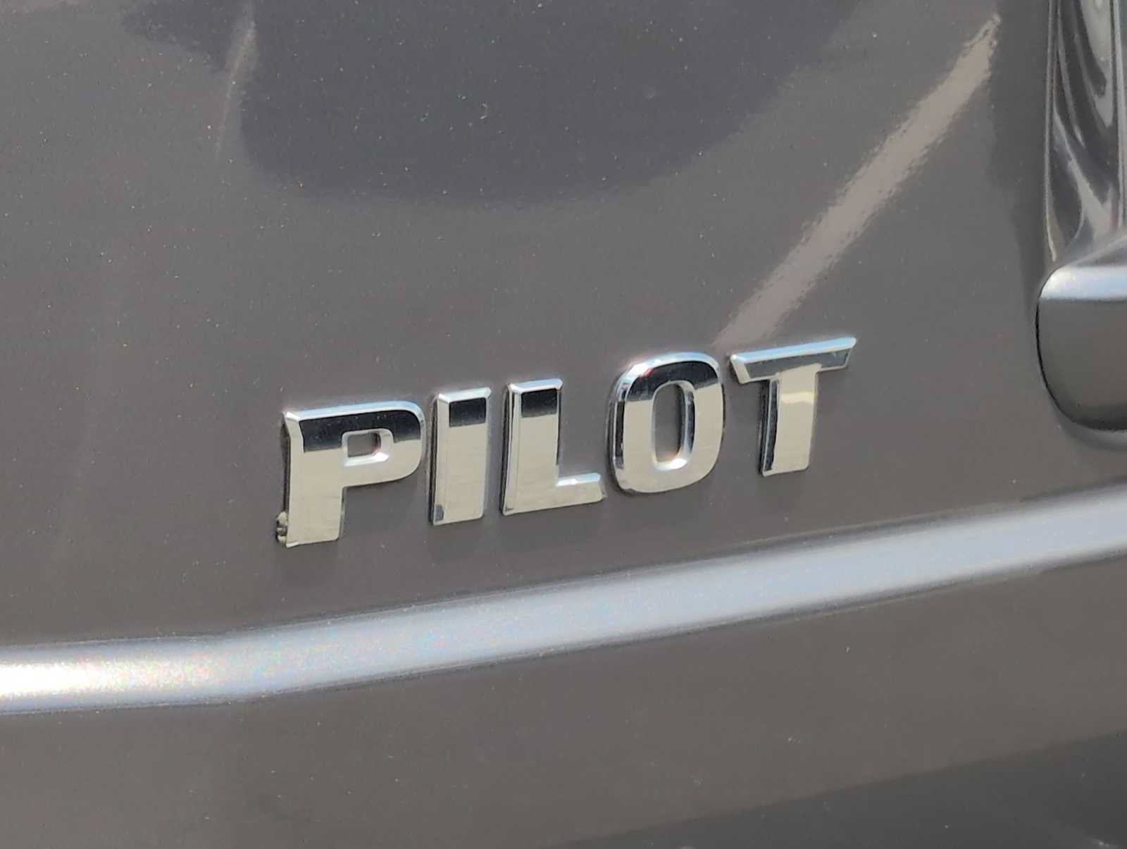 Used 2015 Honda Pilot SE image 13