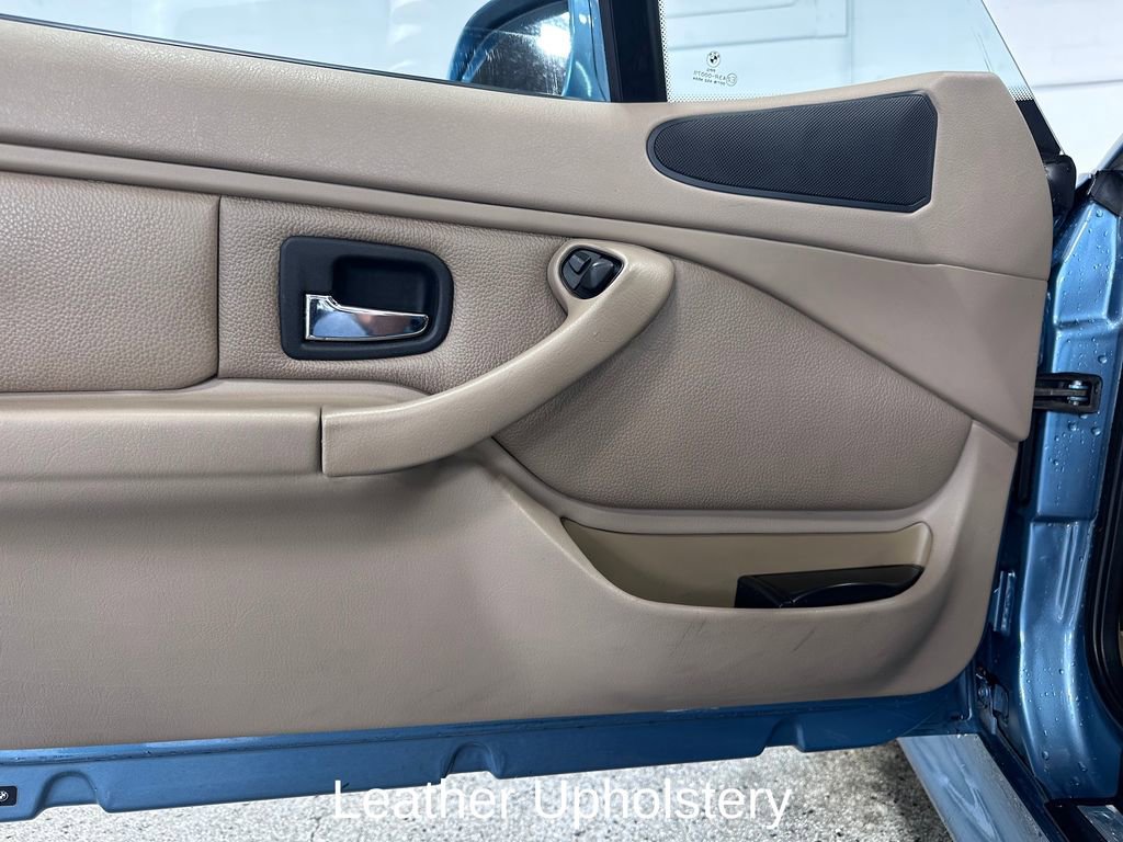 Used 2001 BMW Z3 3.0i image 10