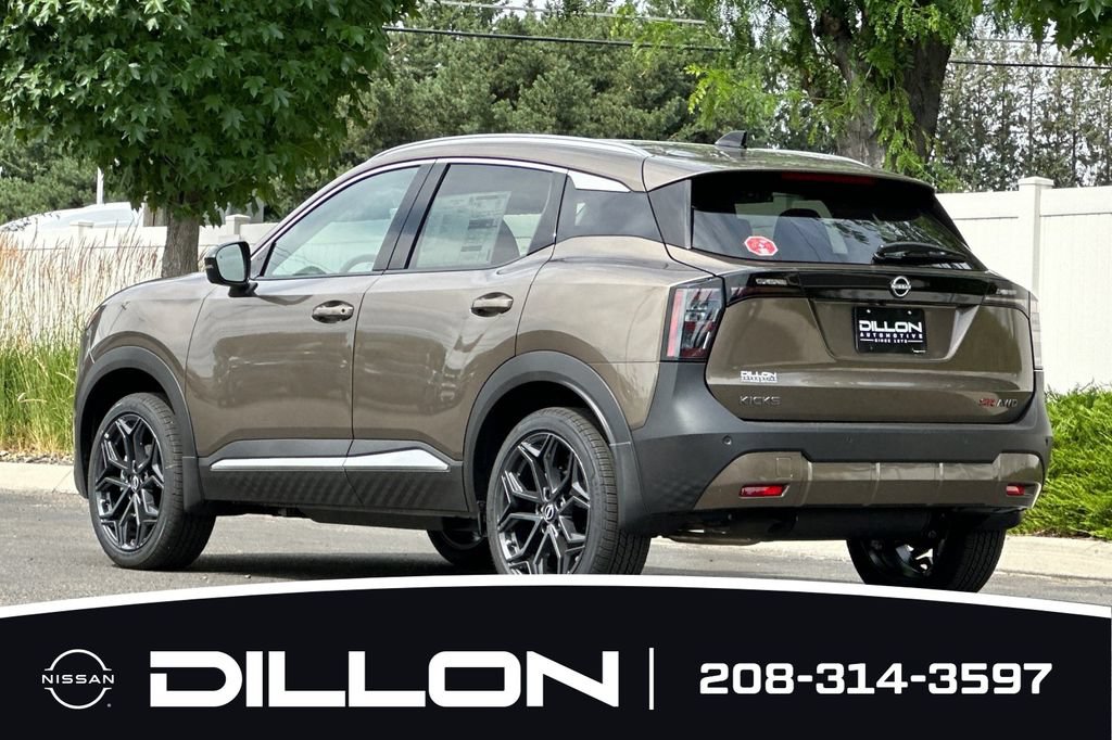 New 2026 Nissan Kicks SR AWD/4WD image 9
