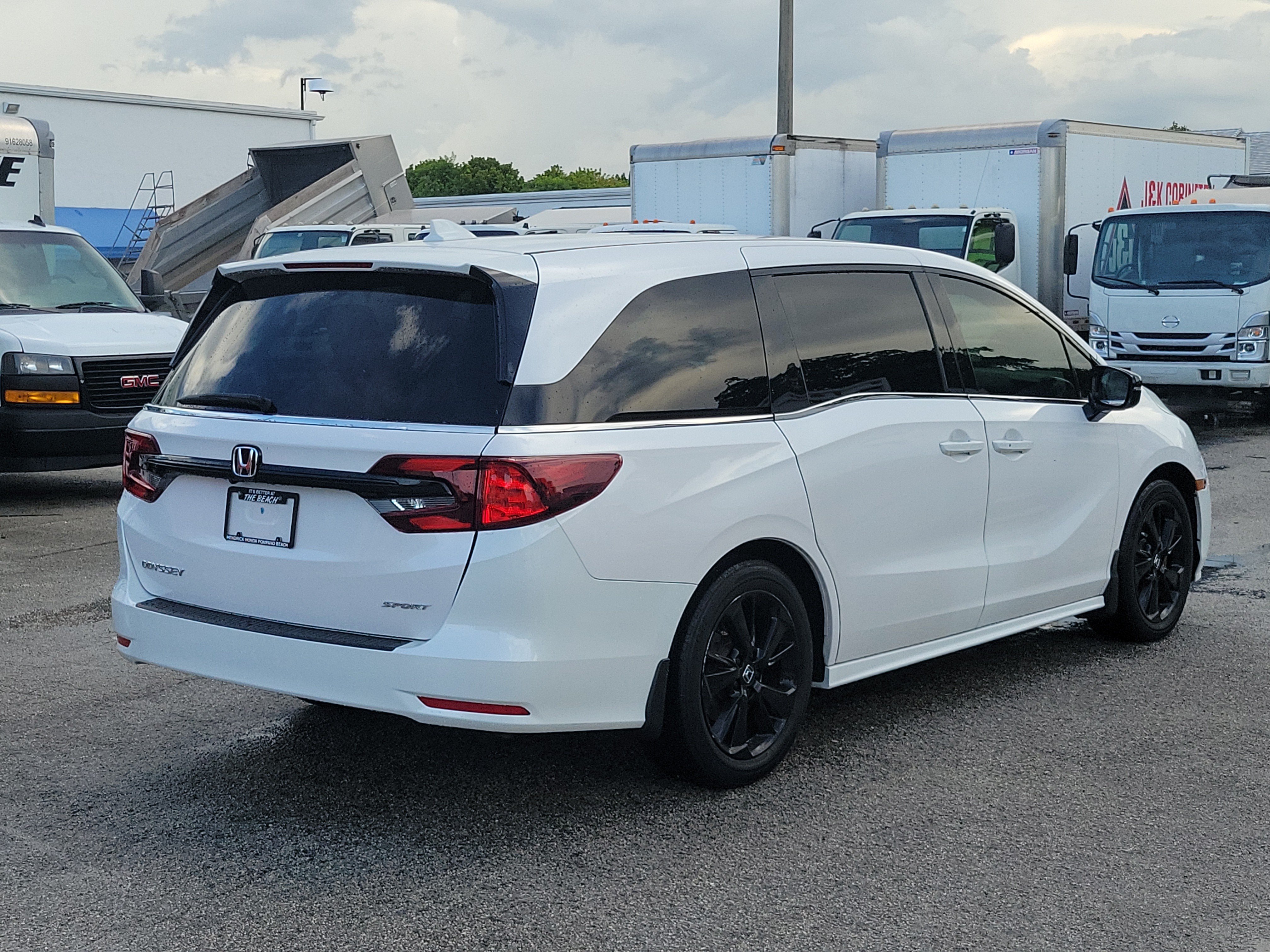 Used 2024 Honda Odyssey Sport image 5