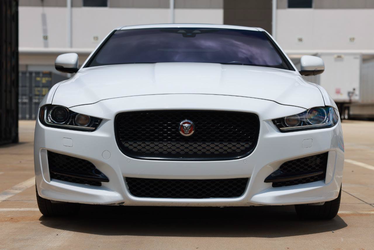 Used 2017 Jaguar XE R-Sport RWD image 17